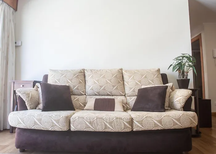 Apartment En El Centro Con Plaza De Garaje *