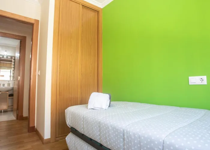 En El Centro Con Plaza De Garaje